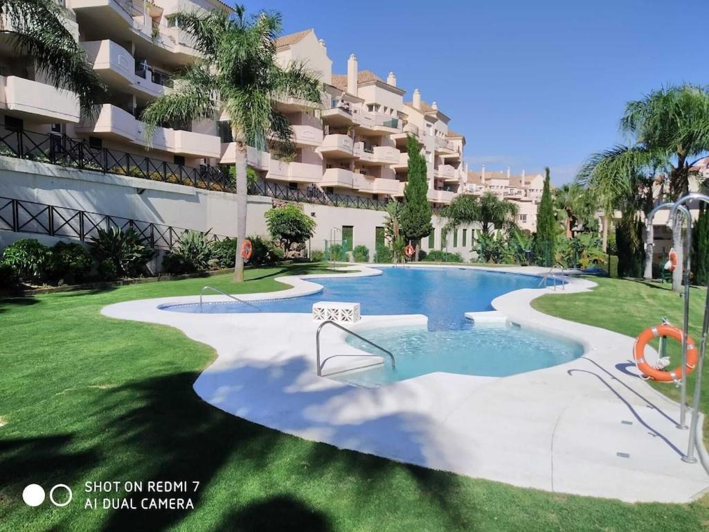 Duquesa Fairways, A Spacious Apartment With Fabulous Views And Facilities มานิลบา ภายนอก รูปภาพ